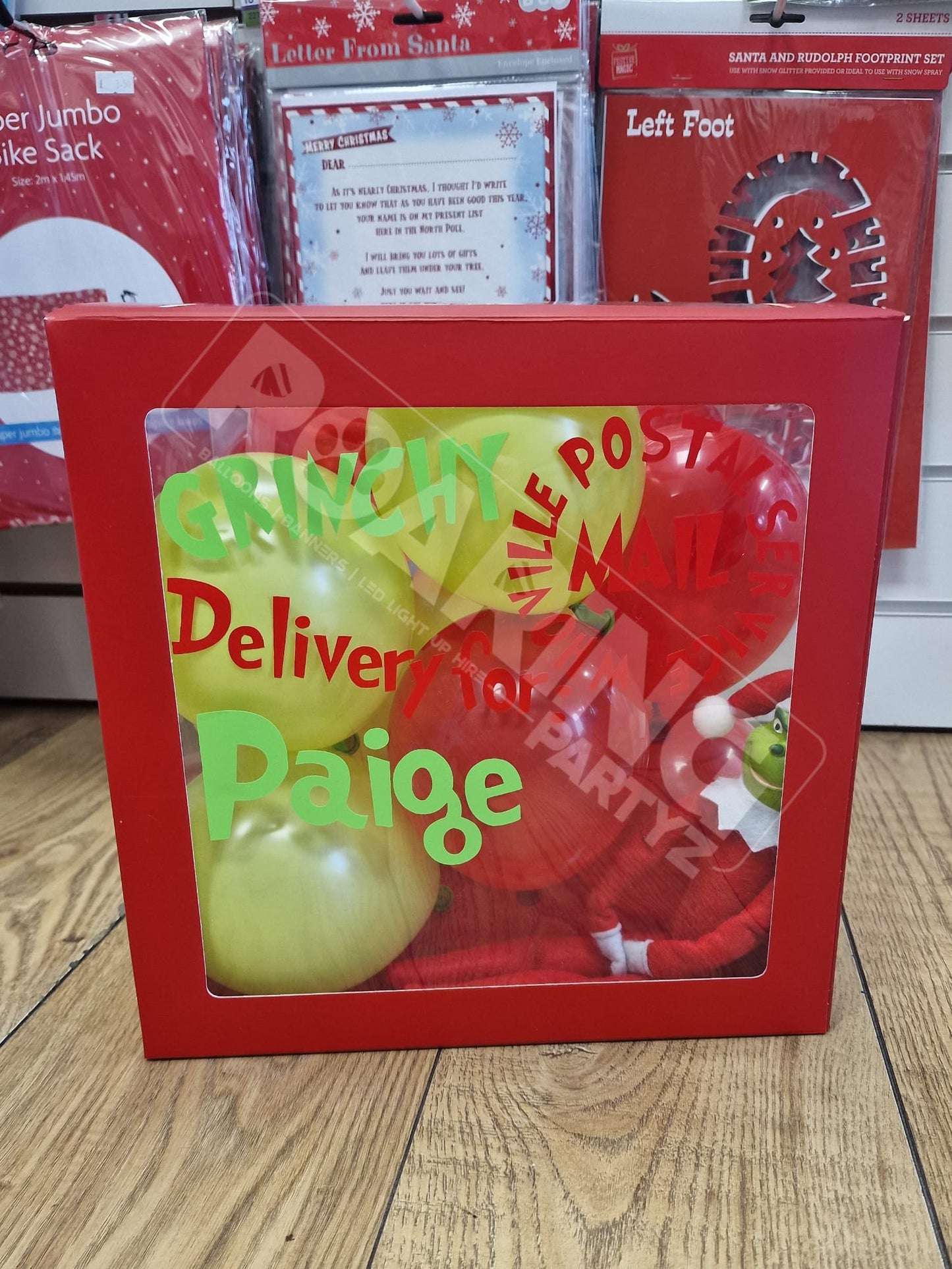 Grinch elf arrival box