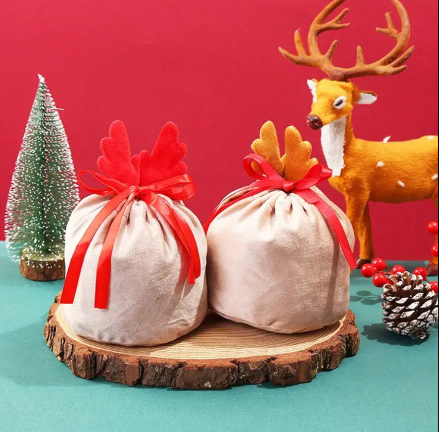 Reindeer Velvet Bag